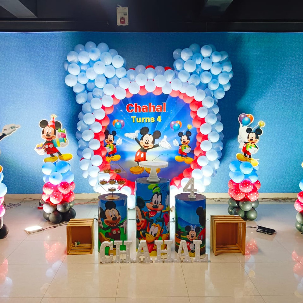 Elegant Mickey Theme Birthday Decor