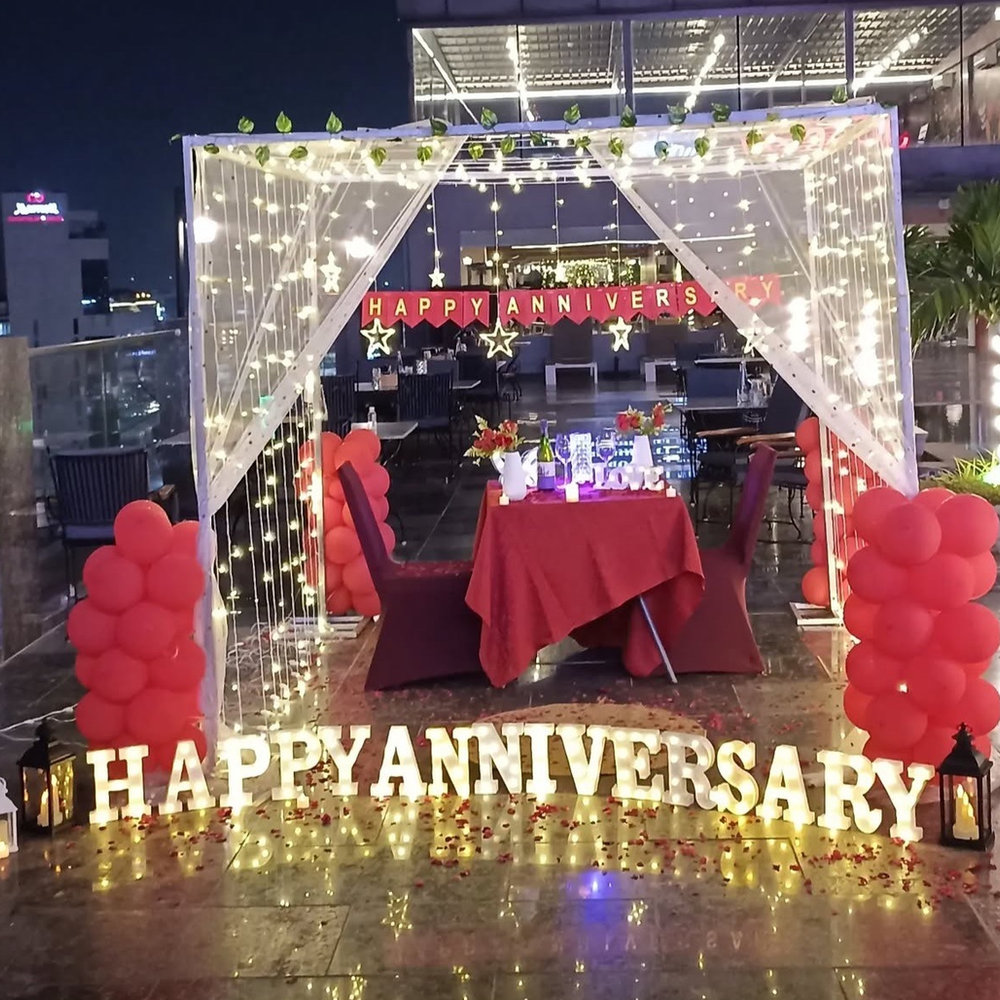 Romantic Anniversary Cabana Decor